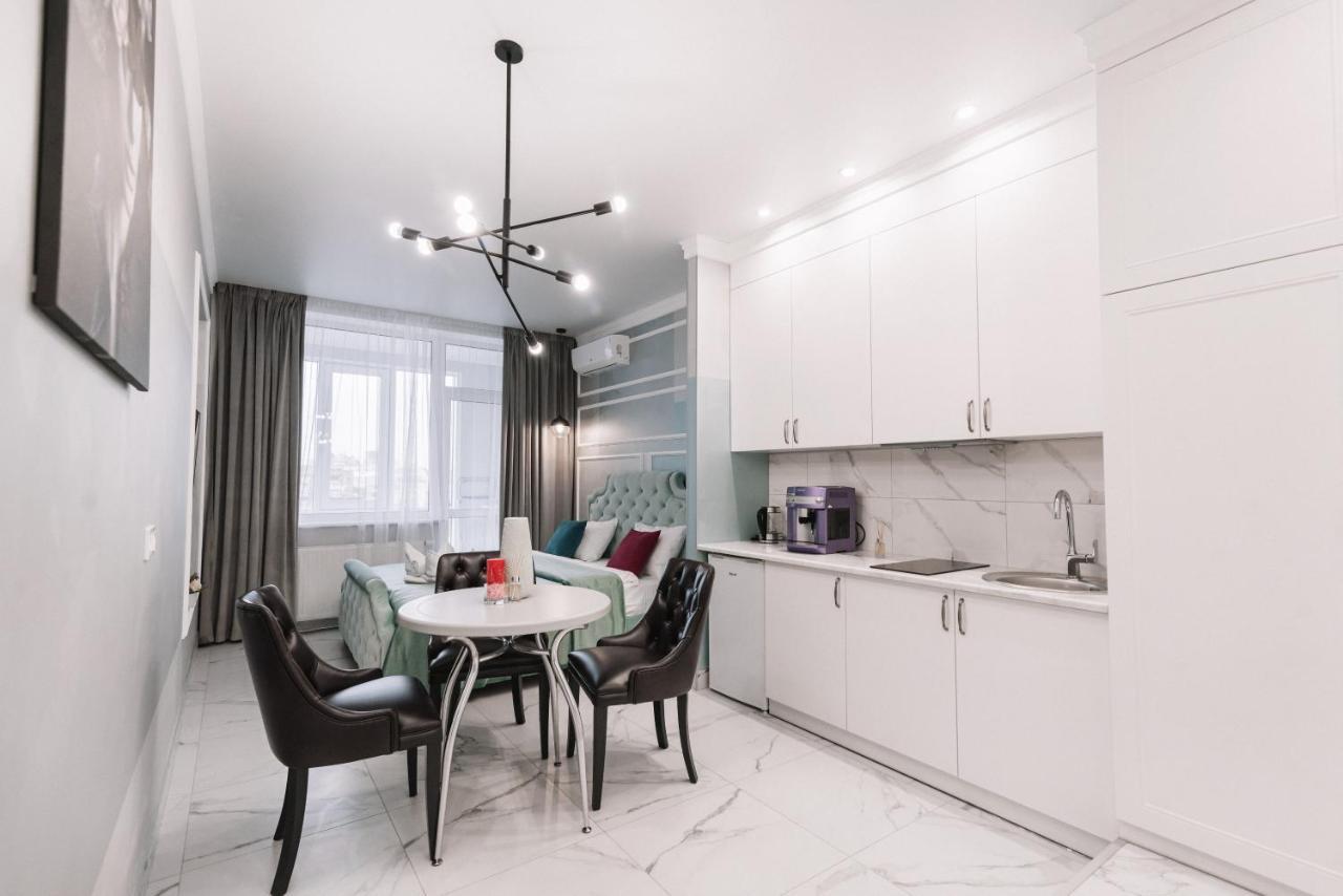 Royal Tower Vip Smart Apartments 1 Kiev Exterior foto